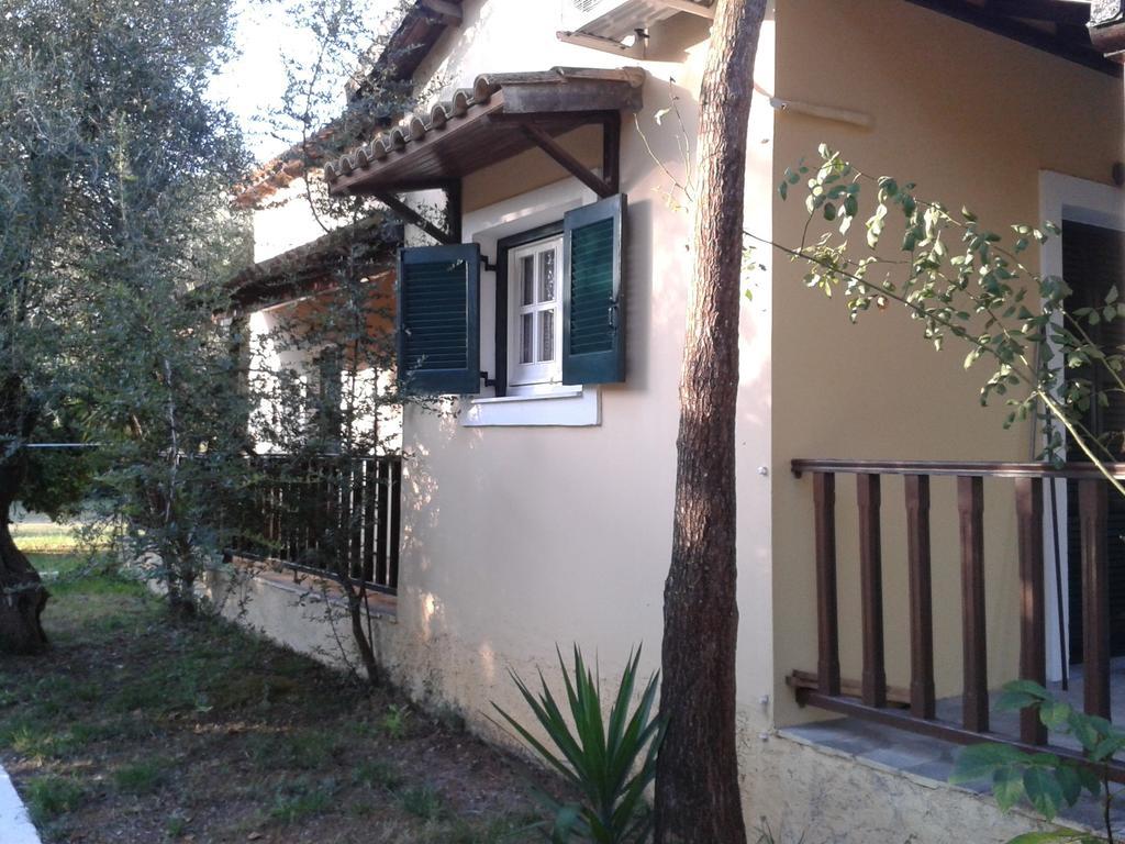Villa Rododafni Рода Екстериор снимка
